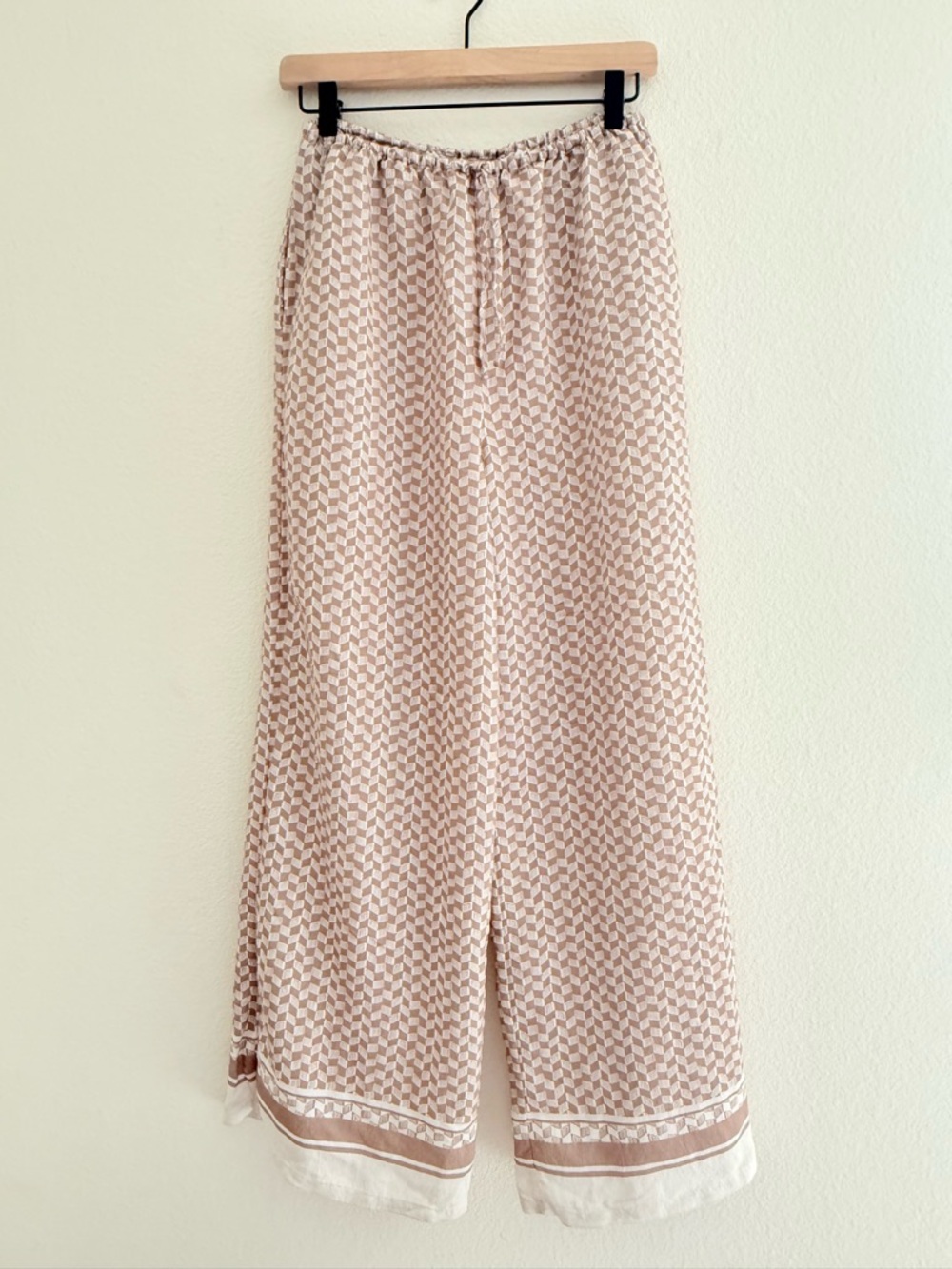 STAPLE the Label Soleil Drawstring Wide leg Pants Size US 4